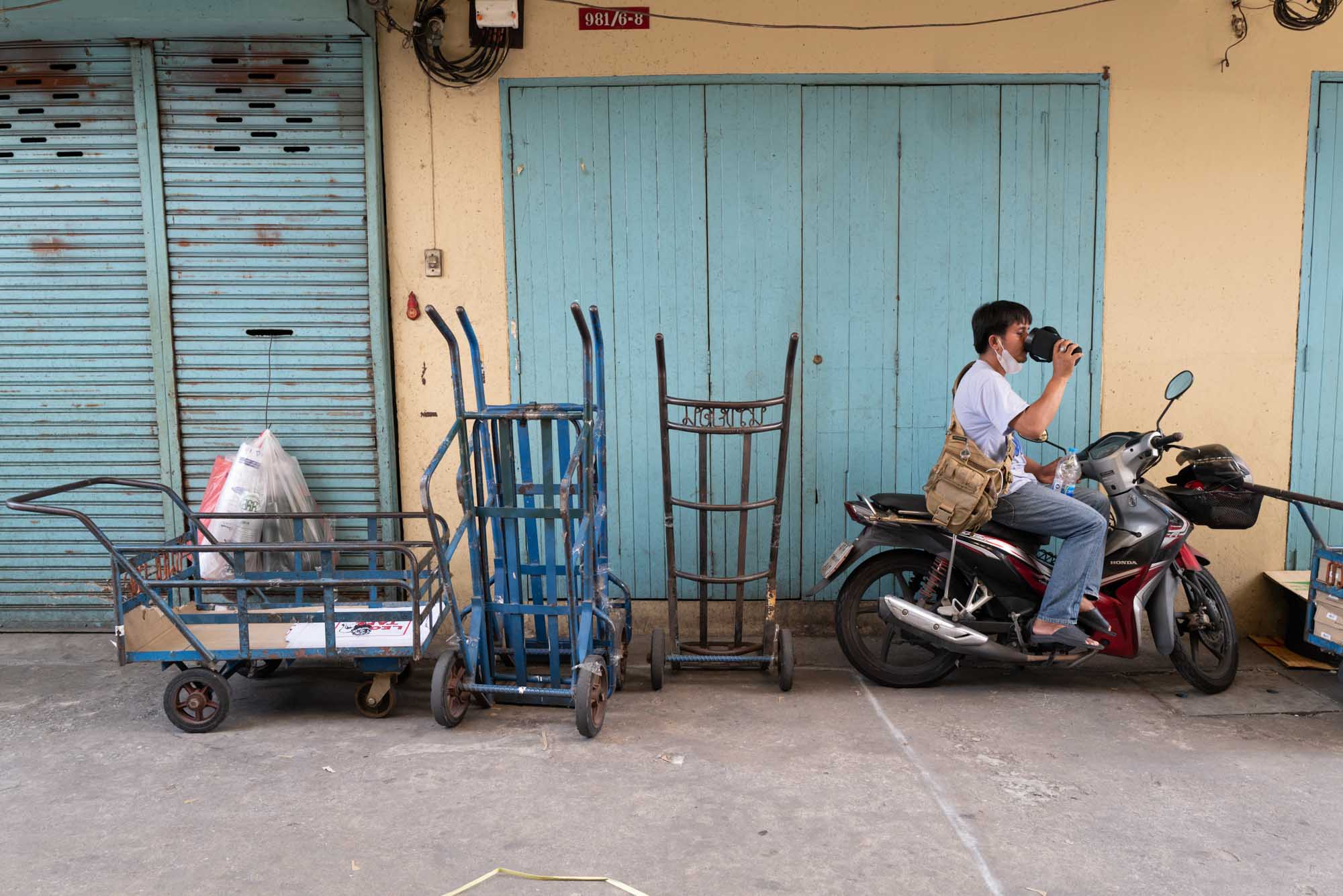 Bangkok-Street photography- travel photos- jose jeualnd-photographer-singapore-france-coco creative studio22